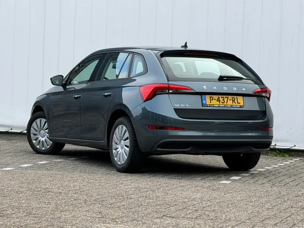 1.0 TSI Active met LED, Cruise Controle, DAB, All-Season Banden