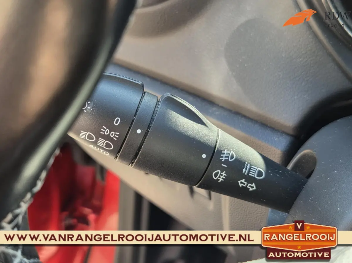 0.9 TCe Bose, 1e eig., dealer oh., LED kopl., clima, cruise