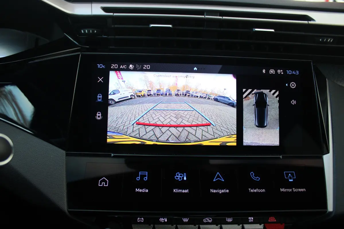 1.2 Hybrid 145PK AUTOMAAT ALLURE | AGR STOEL | STOEL EN STUUR VEWARMING | KEYLESS ENTRY/START | DRAADLOZE APPLE CARPLAY/ANDROID AUTO | NAVIGATIE | CLIMATE CONTROL | LICHTMETALEN VELGEN 17" |