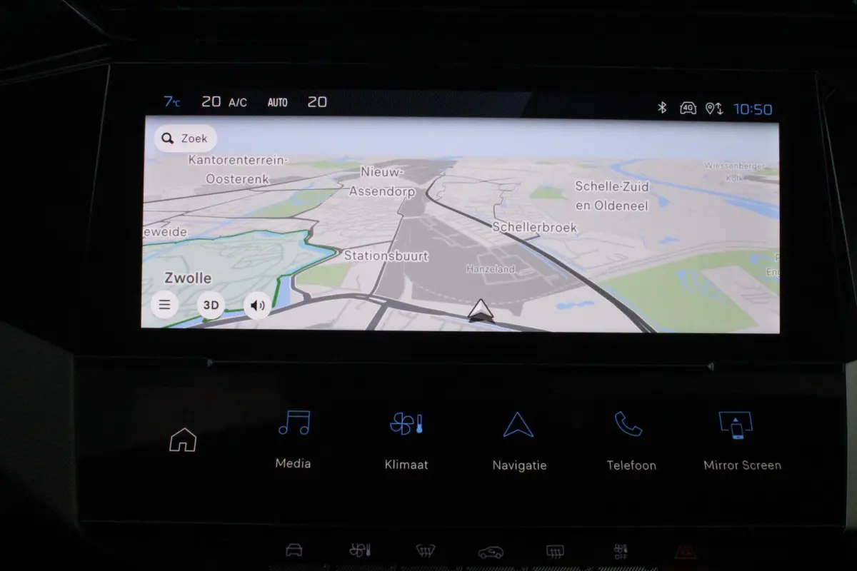 1.2 Hybrid 145PK AUTOMAAT ALLURE | AGR STOEL | STOEL EN STUUR VEWARMING | KEYLESS ENTRY/START | DRAADLOZE APPLE CARPLAY/ANDROID AUTO | NAVIGATIE | CLIMATE CONTROL | LICHTMETALEN VELGEN 17" |