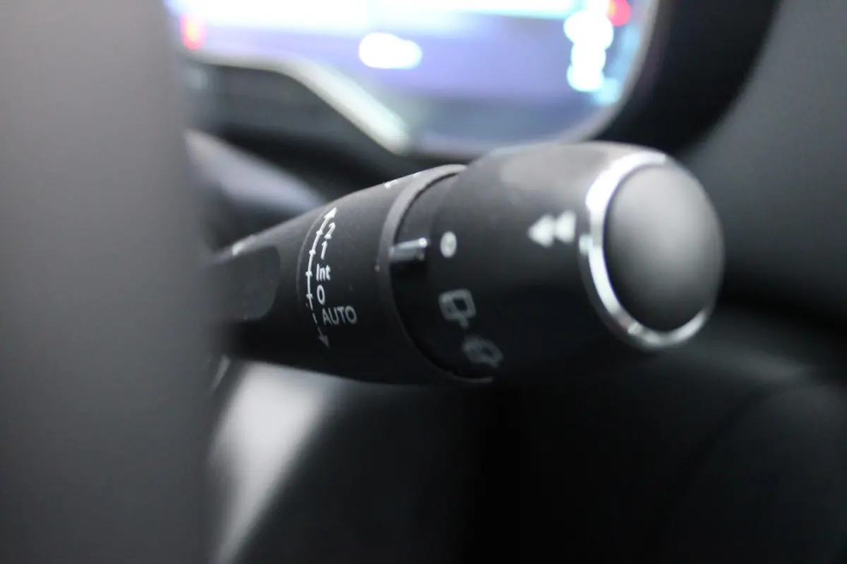 1.6 225PK Plug-in Hybrid FEEL | NAVIGATIE | ACHTERUITRIJ CAMERA | DODEHOEKDETECTIE | APPLE CARPLAY/ANDROID AUTO |  CLIMATE CONTROL | DAB RADIO | ADAPTIVE CRUISE CONTROL | VERSTELBARE ACHTERS