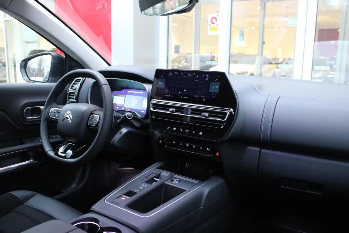 1.6 225PK Plug-in Hybrid FEEL | NAVIGATIE | ACHTERUITRIJ CAMERA | DODEHOEKDETECTIE | APPLE CARPLAY/ANDROID AUTO |  CLIMATE CONTROL | DAB RADIO | ADAPTIVE CRUISE CONTROL | VERSTELBARE ACHTERS