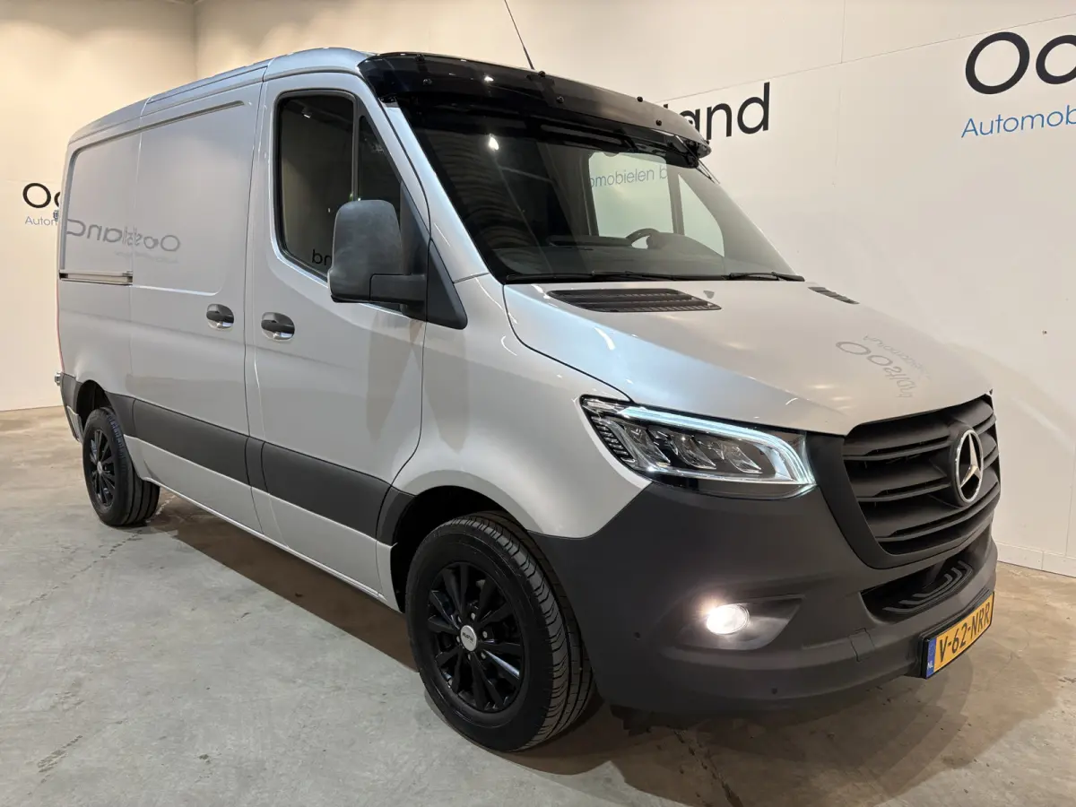 314 CDI L1H1 Automaat / Servicebus / Bott Inrichting / Euro 6 / Airco / CarPlay / Cruise Control Adap. / Camera / Navigatie / LED