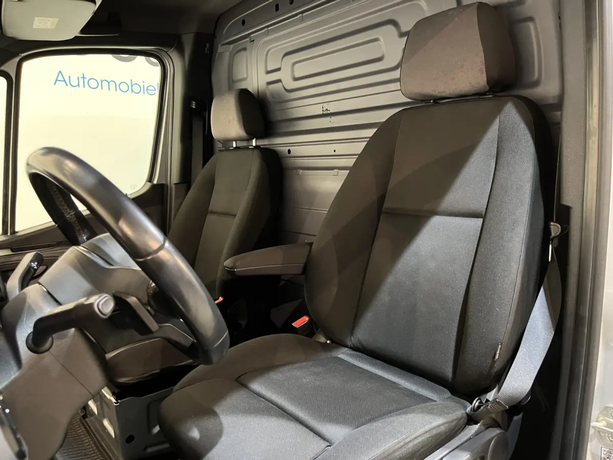 314 CDI L1H1 Automaat / Servicebus / Bott Inrichting / Euro 6 / Airco / CarPlay / Cruise Control Adap. / Camera / Navigatie / LED