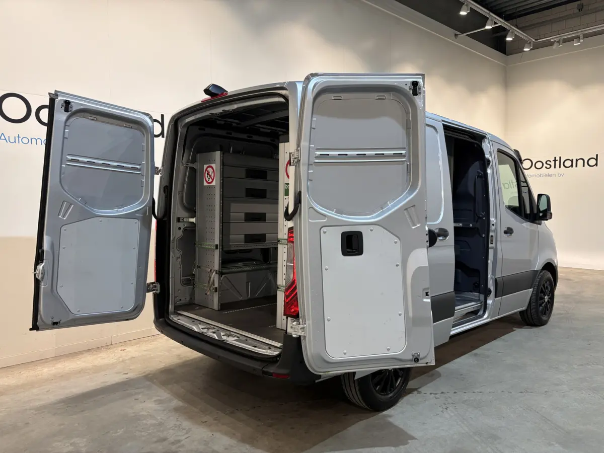 314 CDI L1H1 Automaat / Servicebus / Bott Inrichting / Euro 6 / Airco / CarPlay / Cruise Control Adap. / Camera / Navigatie / LED