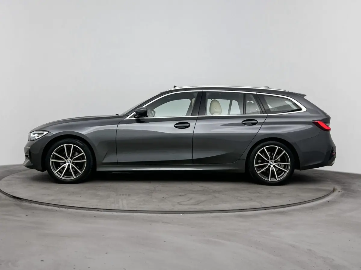 320i Executive Edition | PANO | ACC | Stoelverwarming | Ambiance sfeerverlichting | Keyless | Virtual Cockpit | Climate control  |