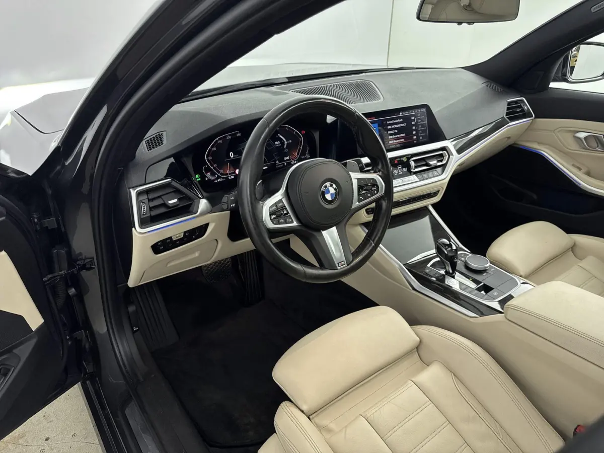 320i Executive Edition | PANO | ACC | Stoelverwarming | Ambiance sfeerverlichting | Keyless | Virtual Cockpit | Climate control  |