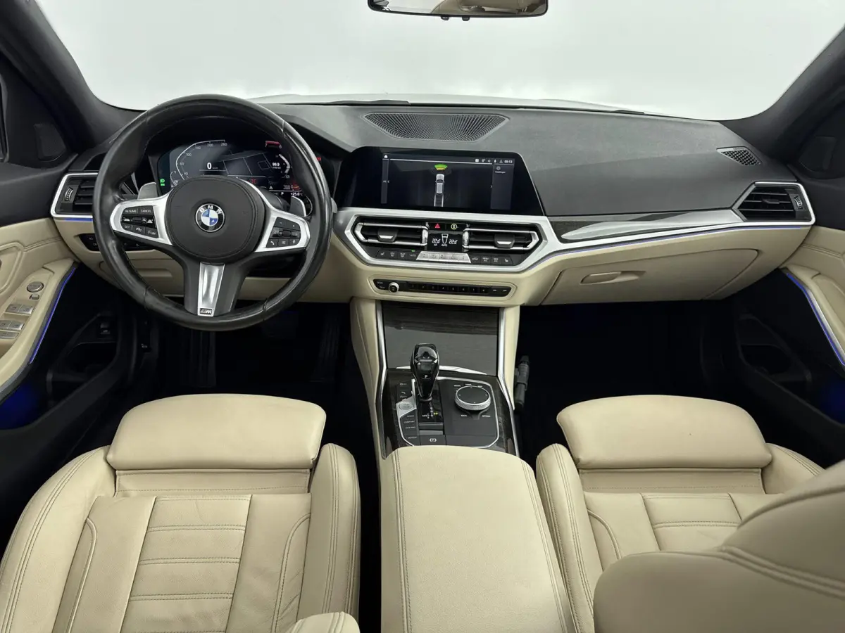 320i Executive Edition | PANO | ACC | Stoelverwarming | Ambiance sfeerverlichting | Keyless | Virtual Cockpit | Climate control  |