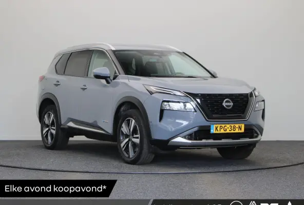 1.5 e-4orce Tekna 4WD | Lederen bekleding | 3-zone climate control | Stoel, stuur en voorruitverwarming | Elektrisch verstelbare voorstoelen | Head-up display |