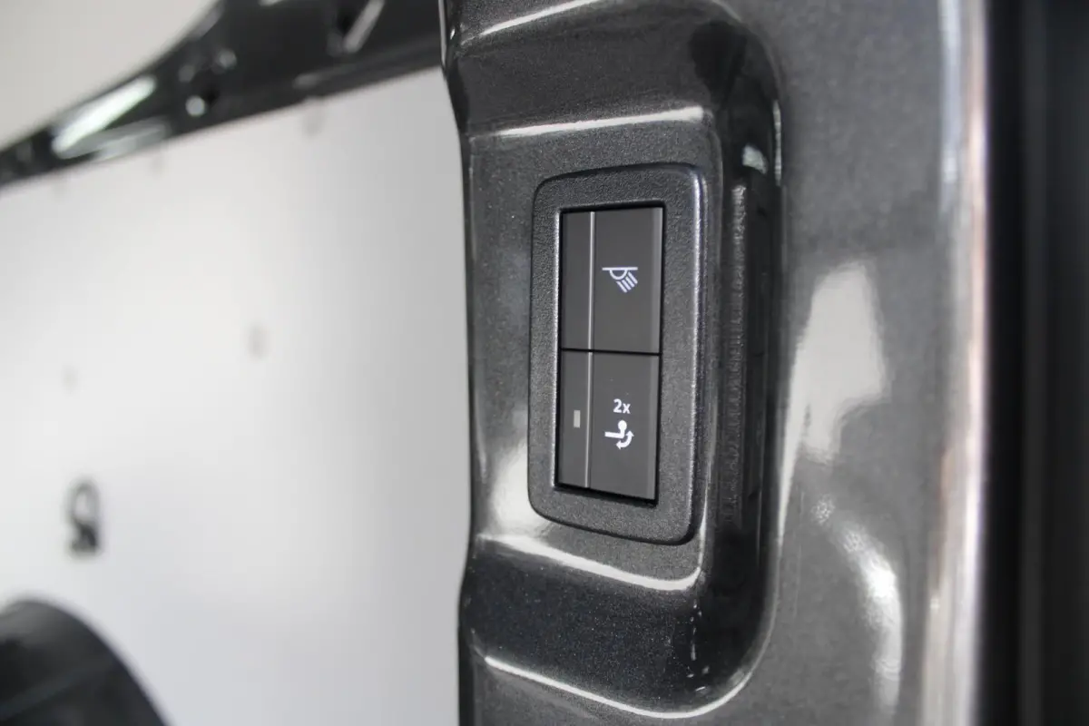 34 L2H1 218pk Bulli 64 kWh | 19" Velgen | Trekhaak Wegklapbaar