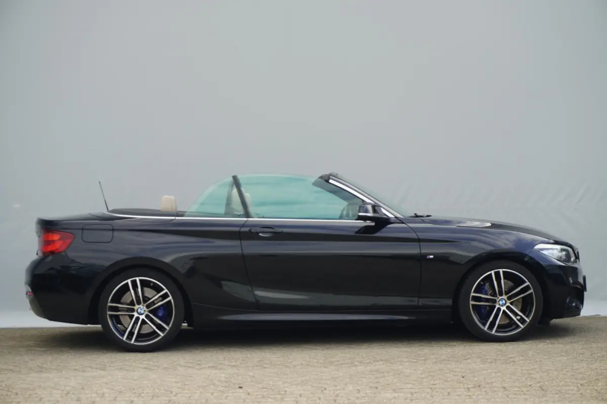 230i M Sportpakket | Harman Kardon | Stuur- & stoelverwarming | Active Cruise Control
