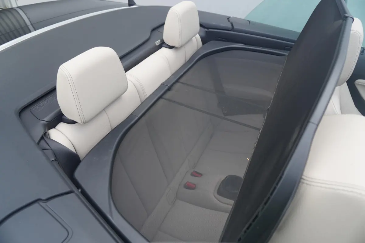 230i M Sportpakket | Harman Kardon | Stuur- & stoelverwarming | Active Cruise Control