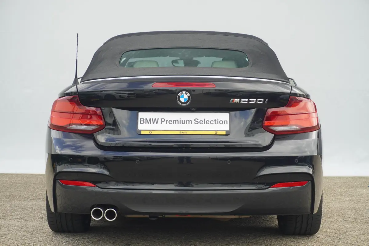 230i M Sportpakket | Harman Kardon | Stuur- & stoelverwarming | Active Cruise Control