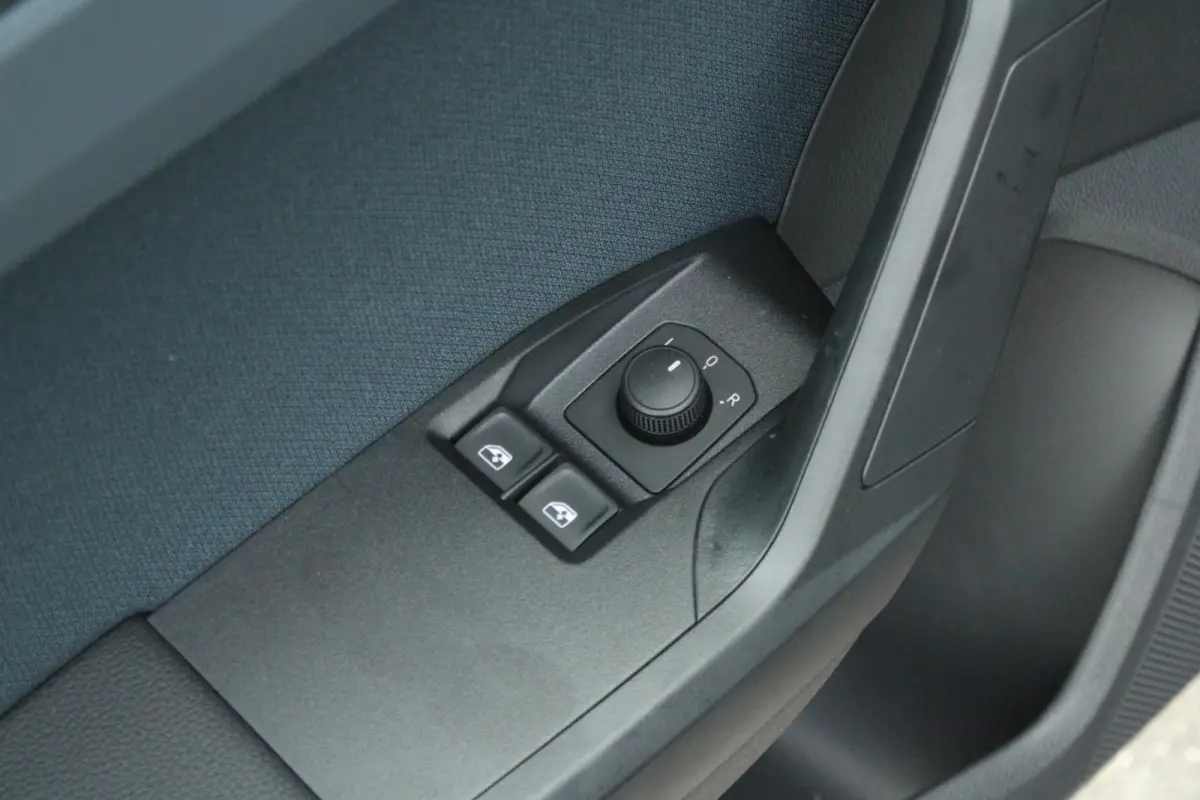 1.0 EcoTSI 95pk Style | Airco | Parkeersensoren