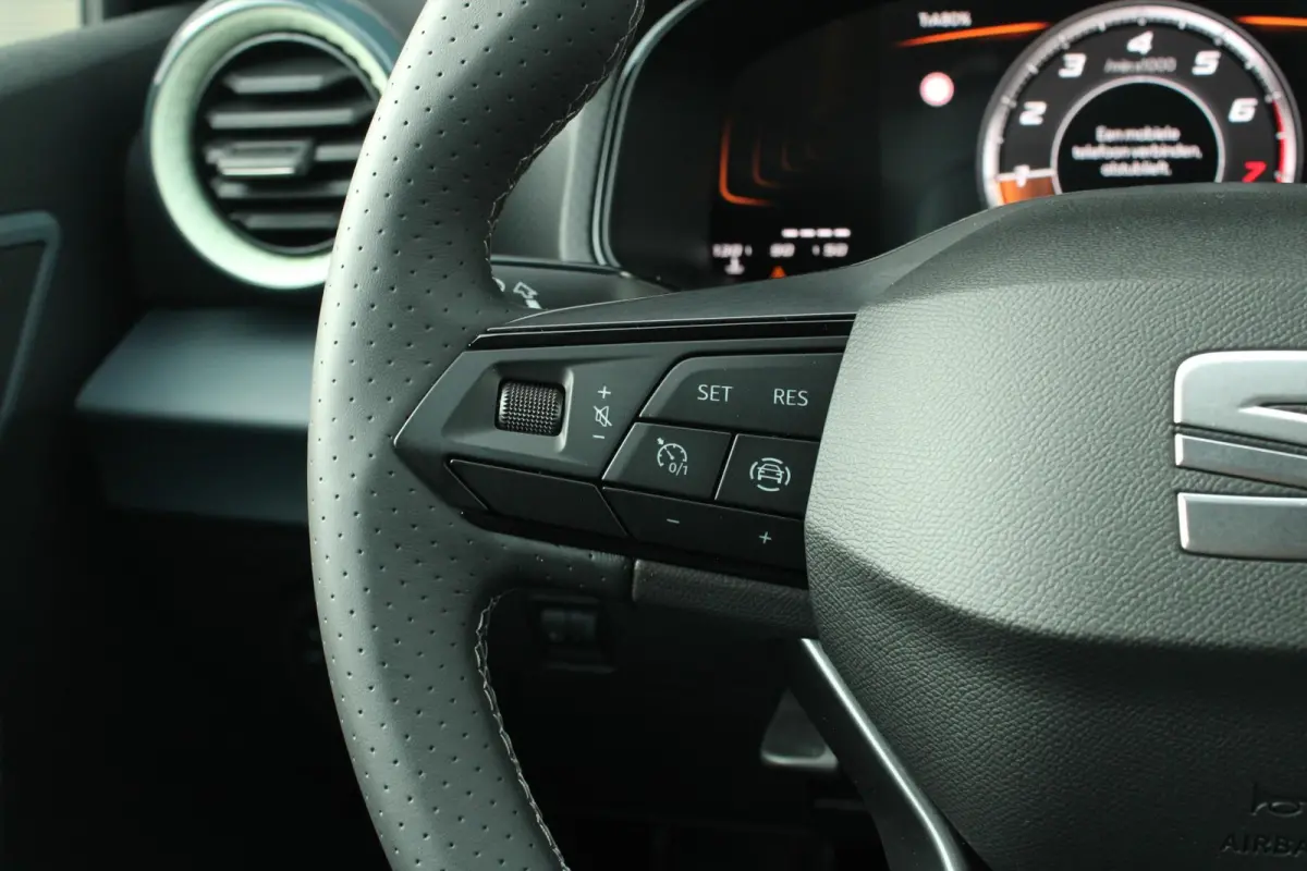 1.0 EcoTSI 95pk Style | Airco | Parkeersensoren