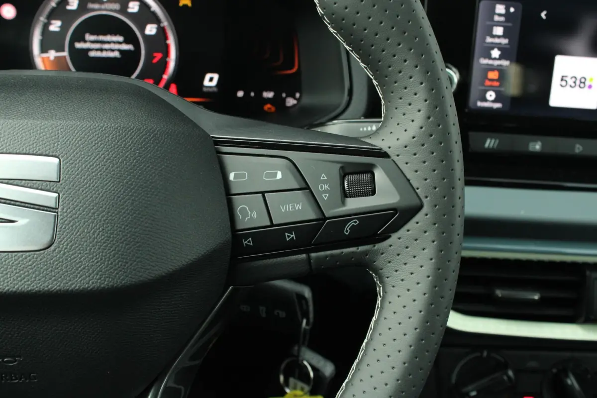 1.0 EcoTSI 95pk Style | Airco | Parkeersensoren