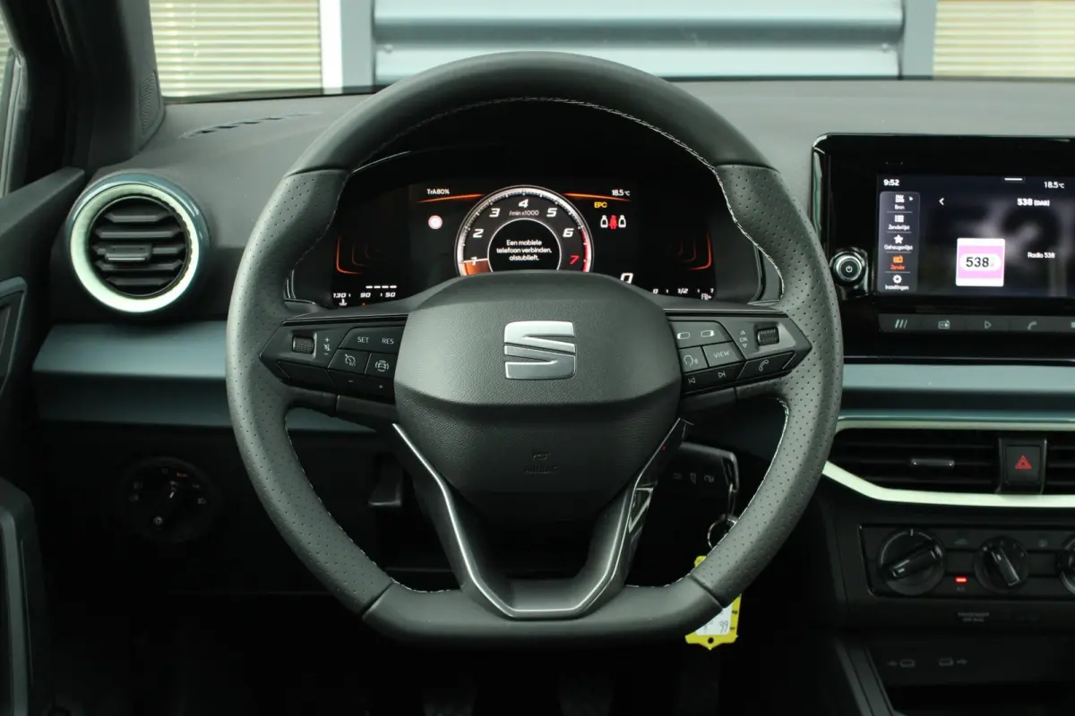 1.0 EcoTSI 95pk Style | Airco | Parkeersensoren