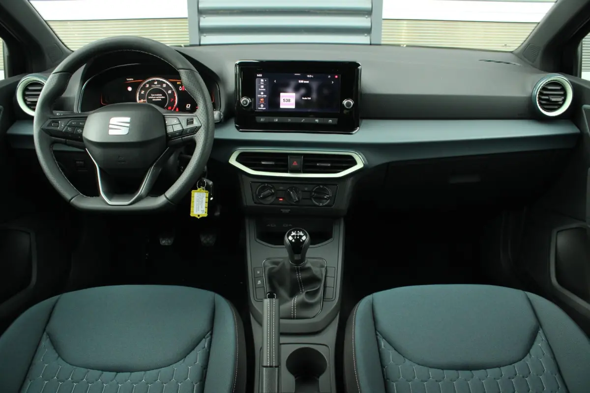 1.0 EcoTSI 95pk Style | Airco | Parkeersensoren
