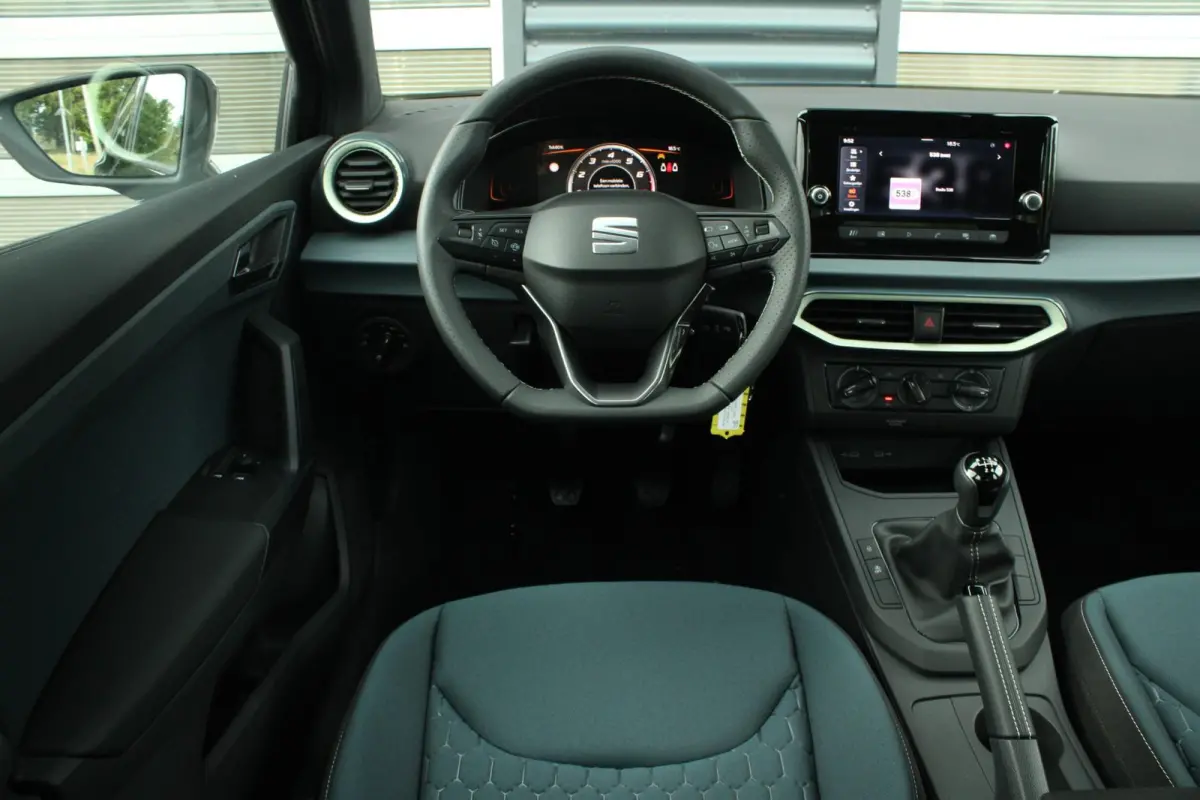 1.0 EcoTSI 95pk Style | Airco | Parkeersensoren