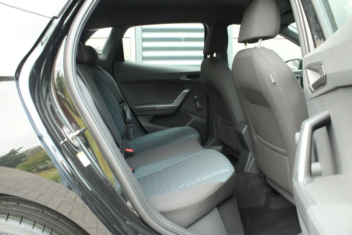 1.0 EcoTSI 95pk Style | Airco | Parkeersensoren