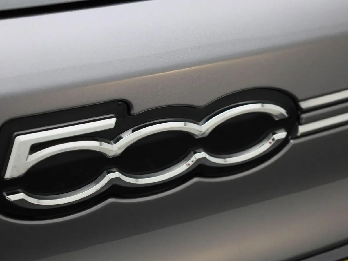 3+1 Passion 42 kWh Fiat 500 3+1 Passion | Cruise Control | Climate Control | Keyless | Apple Carplay/Android Auto |