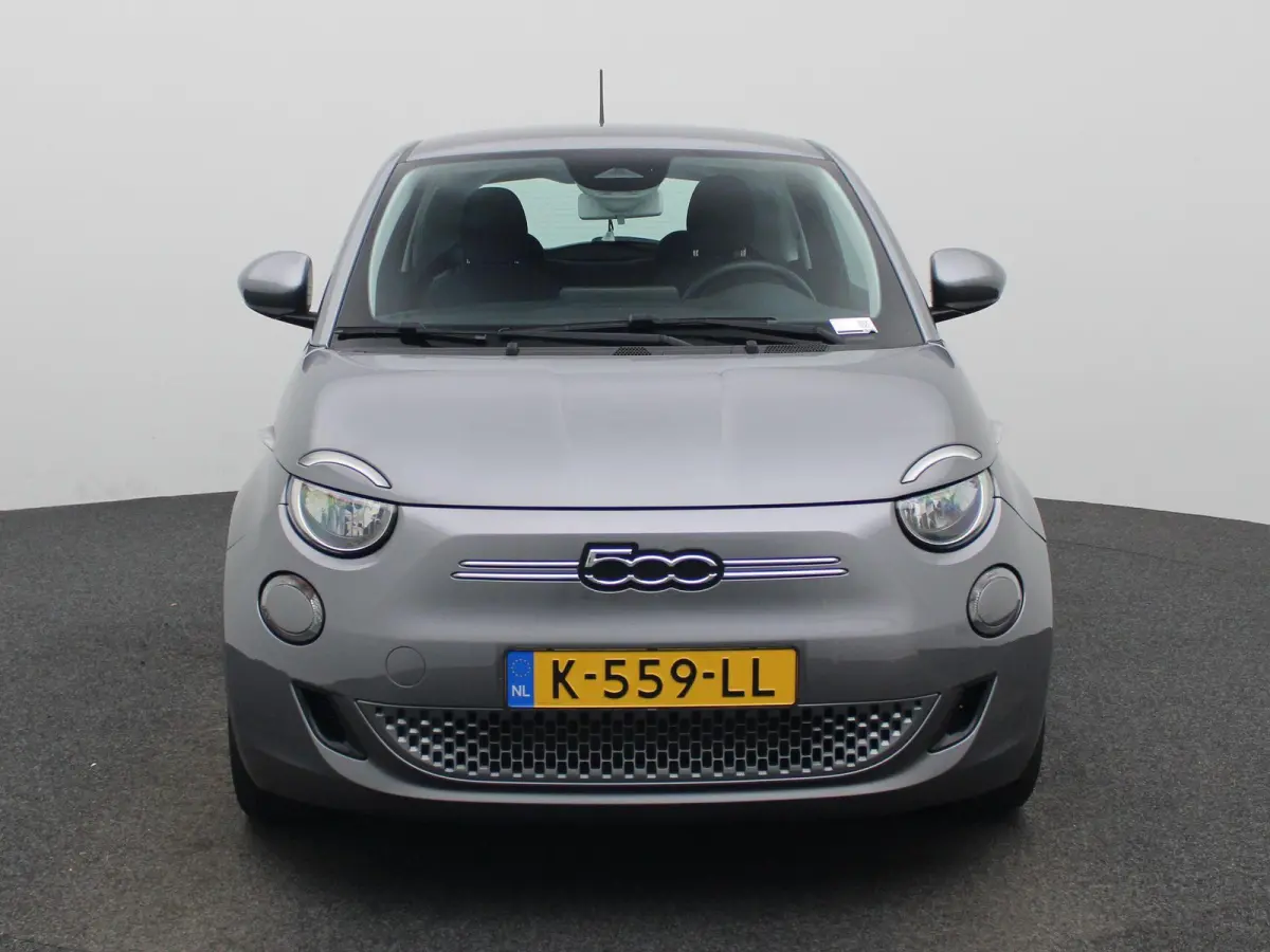 3+1 Passion 42 kWh Fiat 500 3+1 Passion | Cruise Control | Climate Control | Keyless | Apple Carplay/Android Auto |