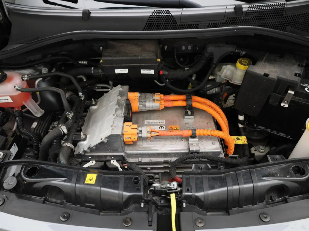 3+1 Passion 42 kWh Fiat 500 3+1 Passion | Cruise Control | Climate Control | Keyless | Apple Carplay/Android Auto |