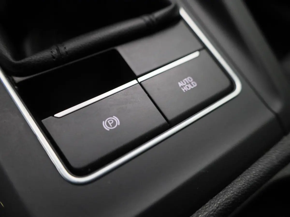 1.5 TSI Life Business | ACC | Stoelverwarming + Stuurverwarming | Keyless | Ambiance sfeerverlichting | Climate Control | Apple Carplay/Android Auto |