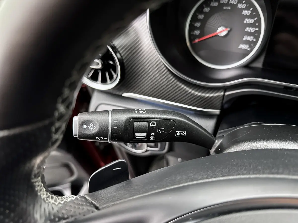 300d Lang Avantgarde Edition AMG line Rolstoelauto Marge (BTW & BPM vrij) Rolstoellift Burmester audio Navigatie Camera Rolstoel