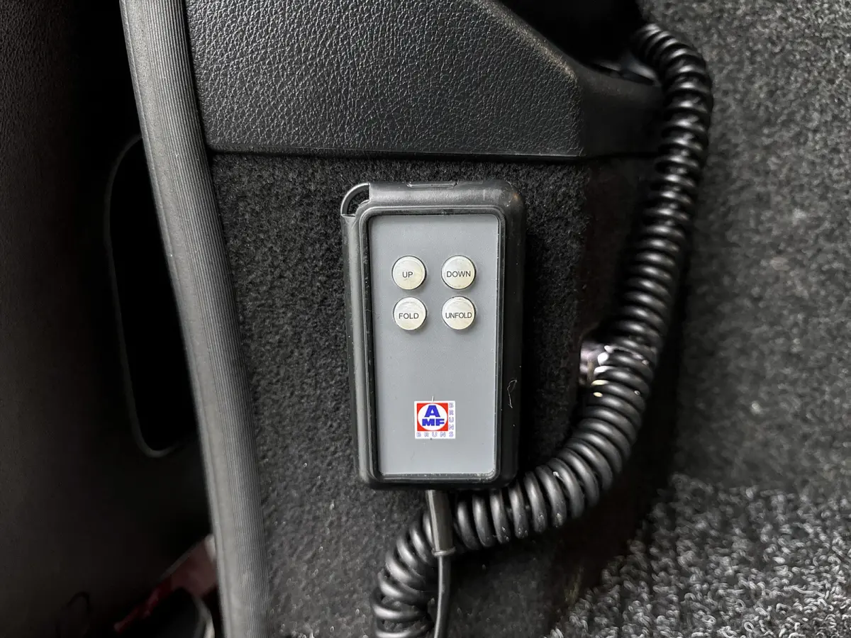 300d Lang Avantgarde Edition AMG line Rolstoelauto Marge (BTW & BPM vrij) Rolstoellift Burmester audio Navigatie Camera Rolstoel