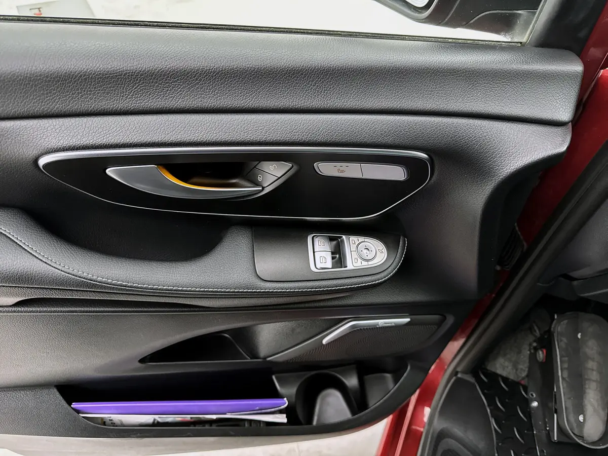 300d Lang Avantgarde Edition AMG line Rolstoelauto Marge (BTW & BPM vrij) Rolstoellift Burmester audio Navigatie Camera Rolstoel
