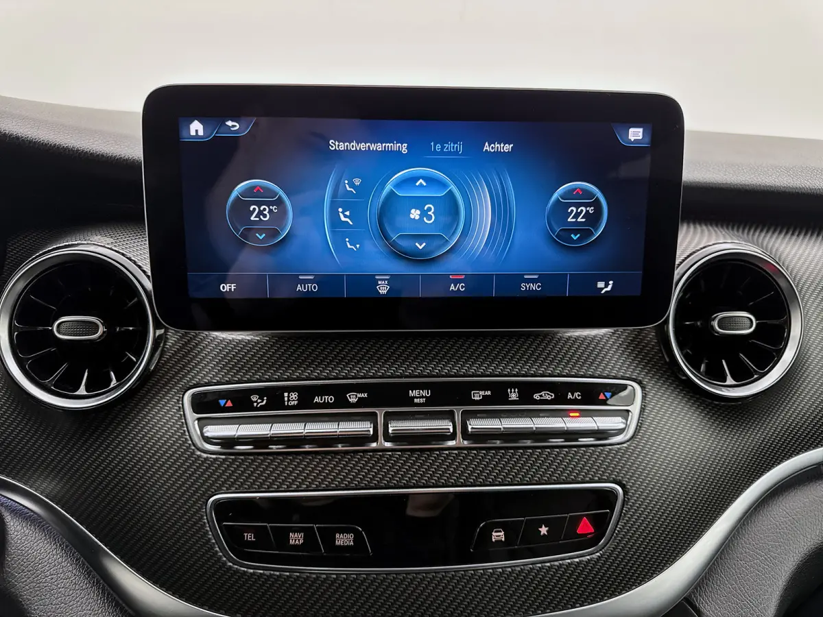 300d Lang Avantgarde Edition AMG line Rolstoelauto Marge (BTW & BPM vrij) Rolstoellift Burmester audio Navigatie Camera Rolstoel