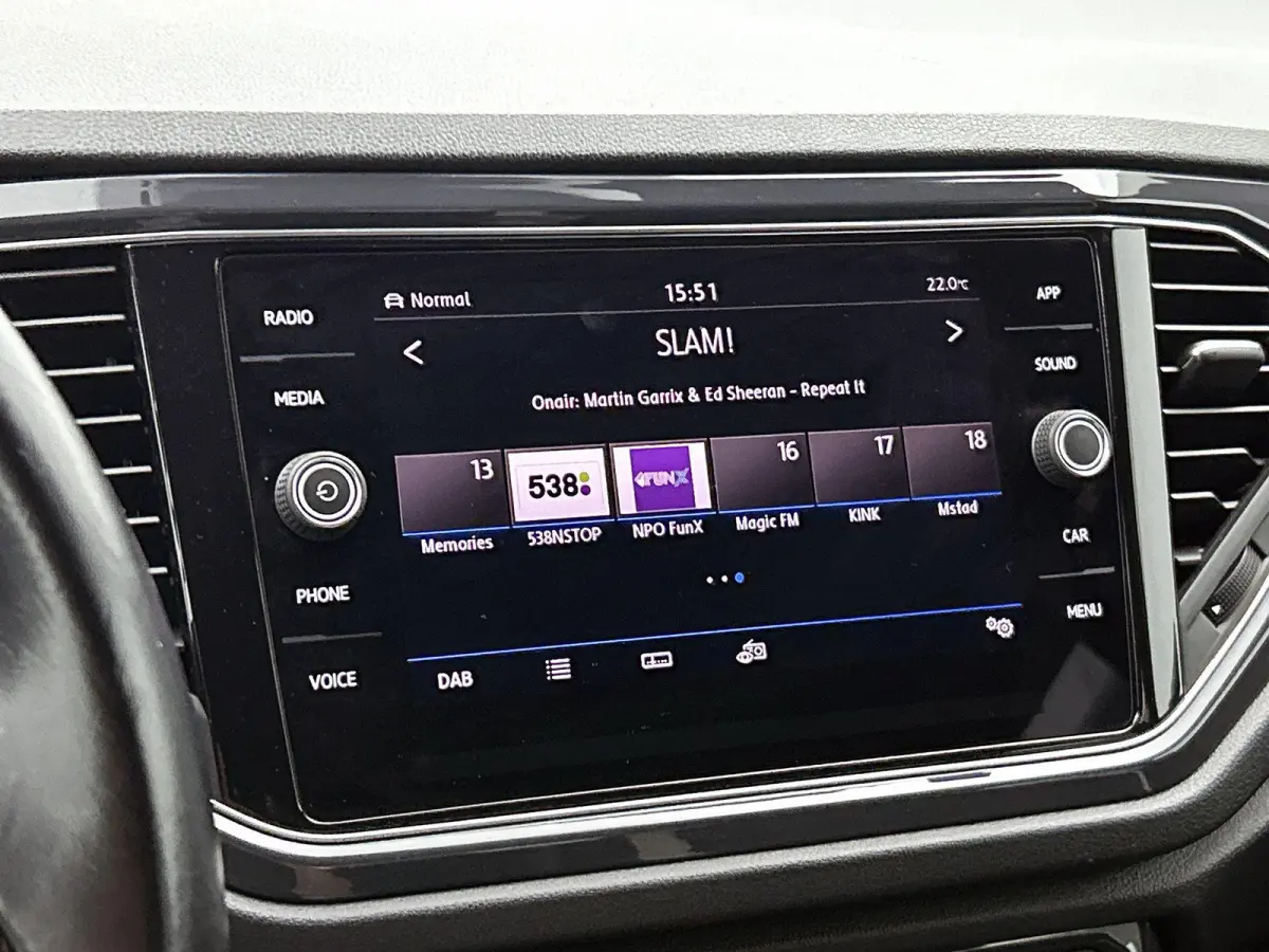 1.5 TSI Sport | 150 PK | Apple Carplay / Android Auto | Cruise Control Adaptief | Trekhaak | Digital Cockpit PRO | Climatronic (Automatische Airco) | Parkeersensoren |