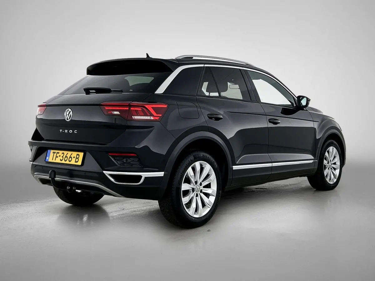 1.5 TSI Sport | 150 PK | Apple Carplay / Android Auto | Cruise Control Adaptief | Trekhaak | Digital Cockpit PRO | Climatronic (Automatische Airco) | Parkeersensoren |
