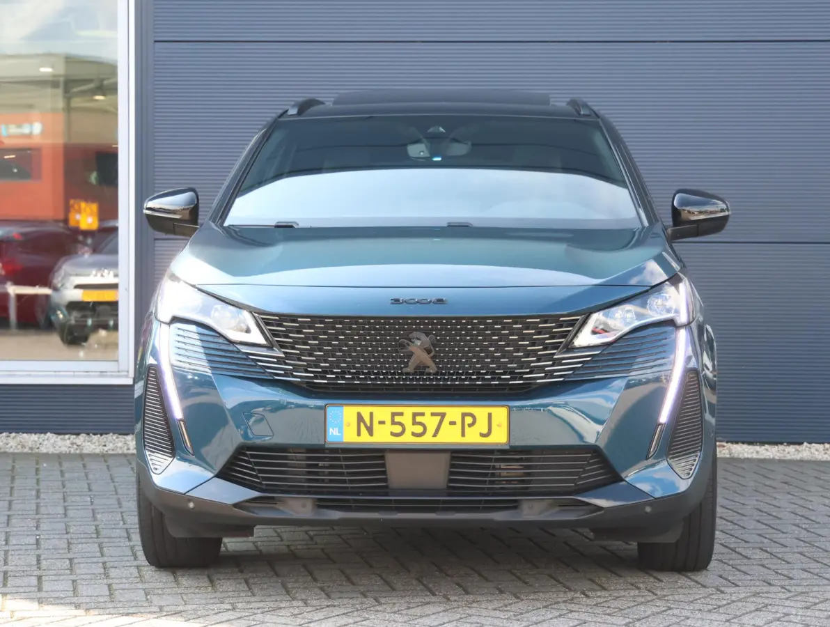 1.6 HYbrid 225 GT 1e eigenaar | Elektrisch Panorama dak | Black Pack | Accu 95% | Camera | 18" LMV | Apple Carplay & Android Auto