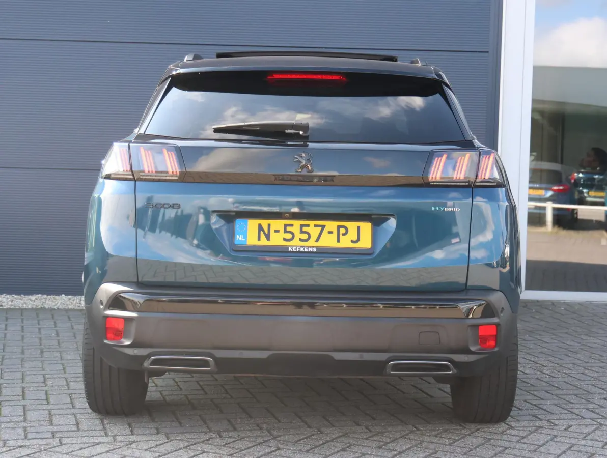 1.6 HYbrid 225 GT 1e eigenaar | Elektrisch Panorama dak | Black Pack | Accu 95% | Camera | 18" LMV | Apple Carplay & Android Auto