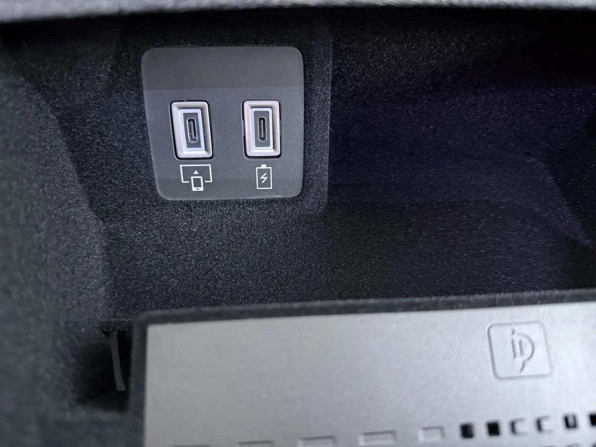 GS | VAN 50.300 VOOR 41.900,-! | ND | Draadloze telefoonlader (Inductie) | Elektronische klimaatregeling met twee zones | LED dagrijverlichting