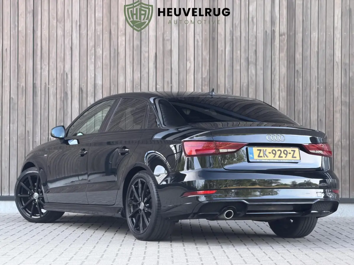 30 TFSI S-LINE | BLACK PAKKET | NAP | TREKHAAK