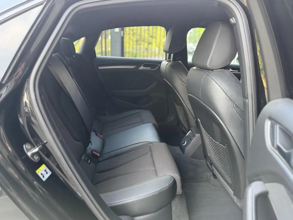 30 TFSI S-LINE | BLACK PAKKET | NAP | TREKHAAK