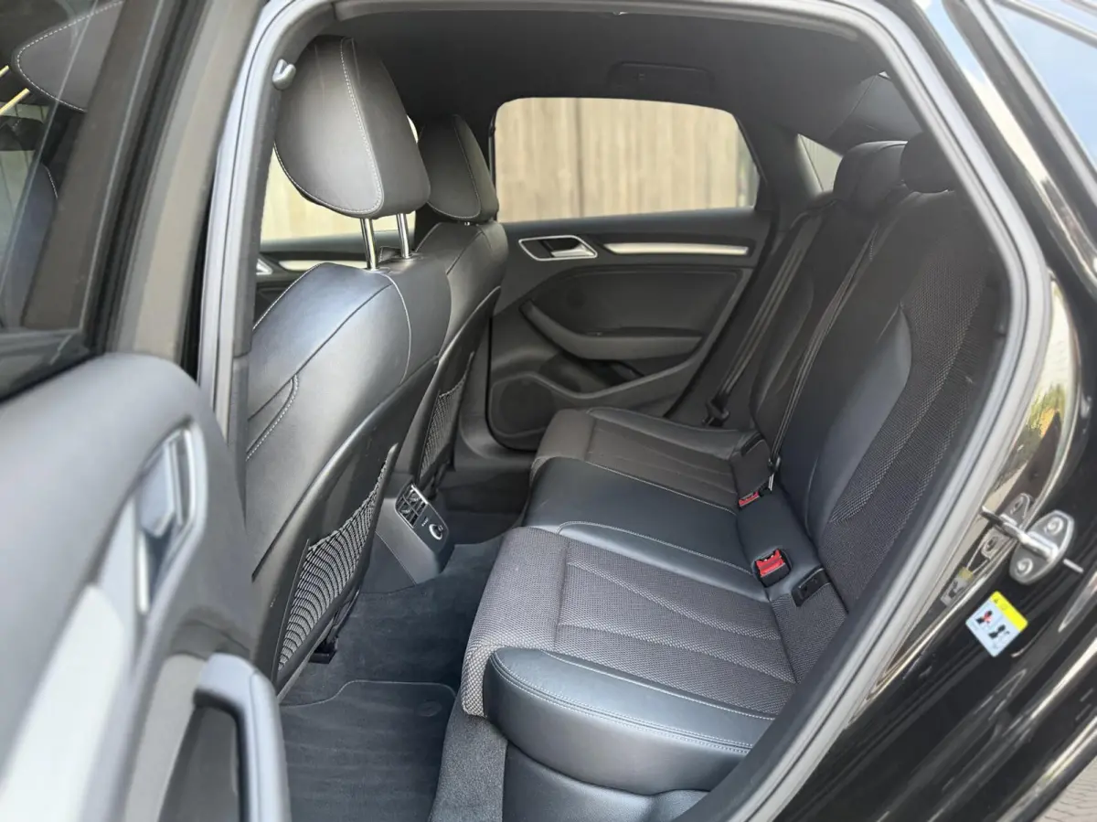 30 TFSI S-LINE | BLACK PAKKET | NAP | TREKHAAK