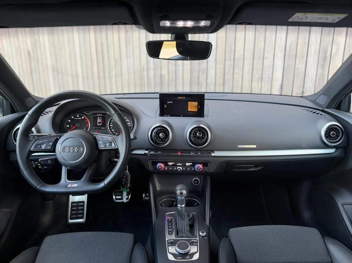 30 TFSI S-LINE | BLACK PAKKET | NAP | TREKHAAK