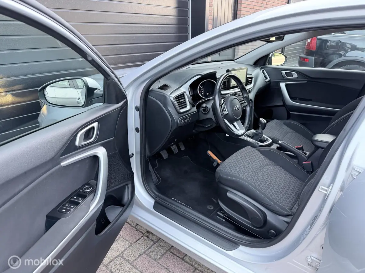 1.0 T-GDi DynamicLine Camera Cruise Dealeronderhoud