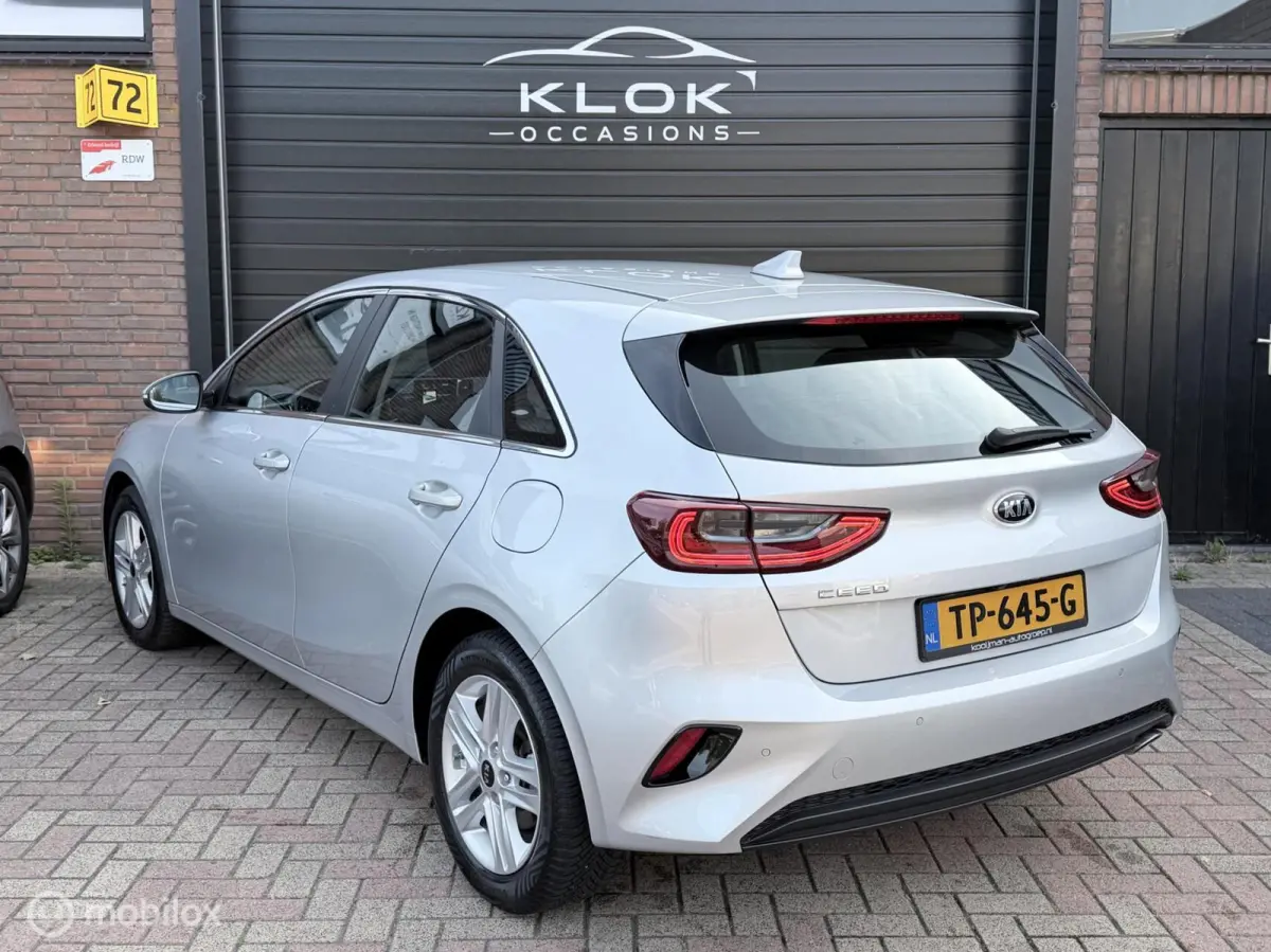 1.0 T-GDi DynamicLine Camera Cruise Dealeronderhoud