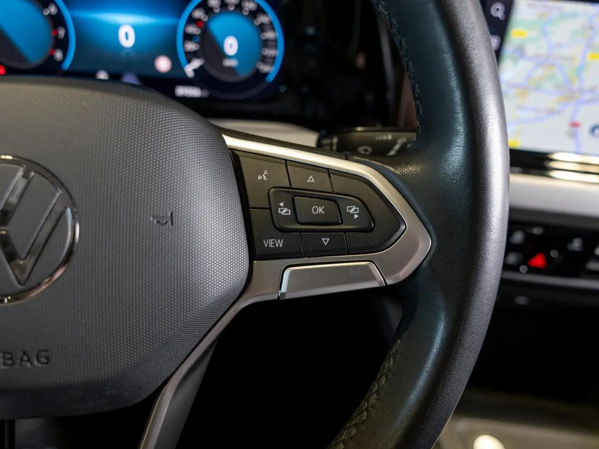 1.0 TSI Life 110pk / Airco / Stoelverwarming / Achteruitrijcamera / Apple carplay / Adaptieve cruise control