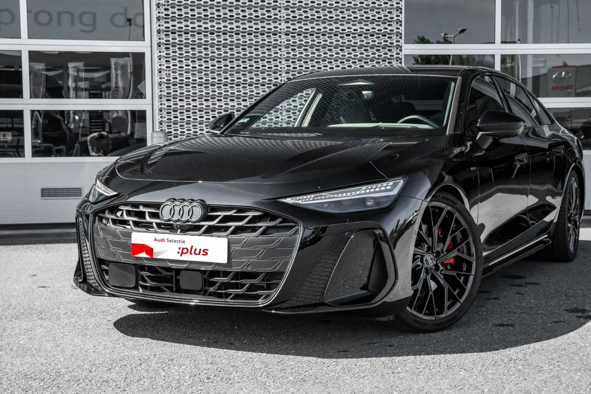 2.0 e-hybrid quattro S edition Competition | Glazen Panoramadak | Luchtvering | Bang & Olufsen | 360 Camera |