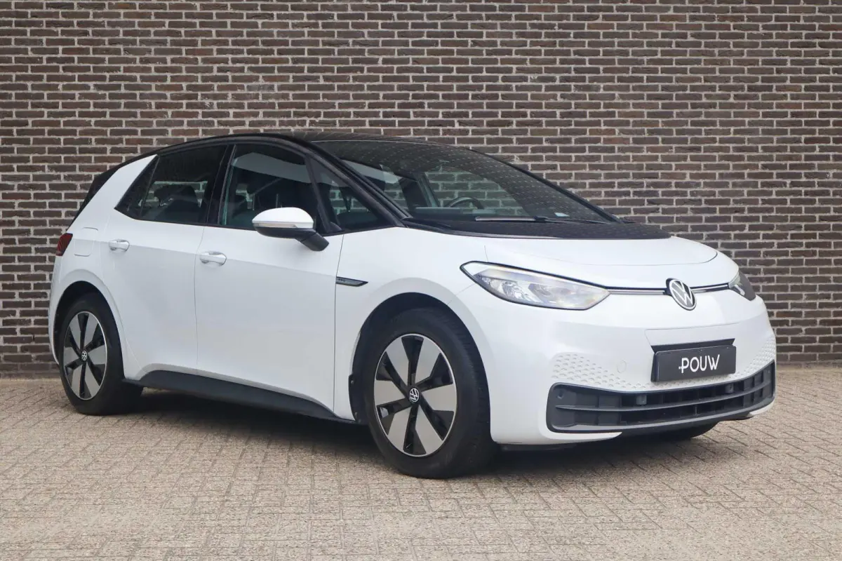 145pk Pro 58 kWh | SoH 93% | Navigatie | All Seasonbanden | Volautomatische Airconditioning