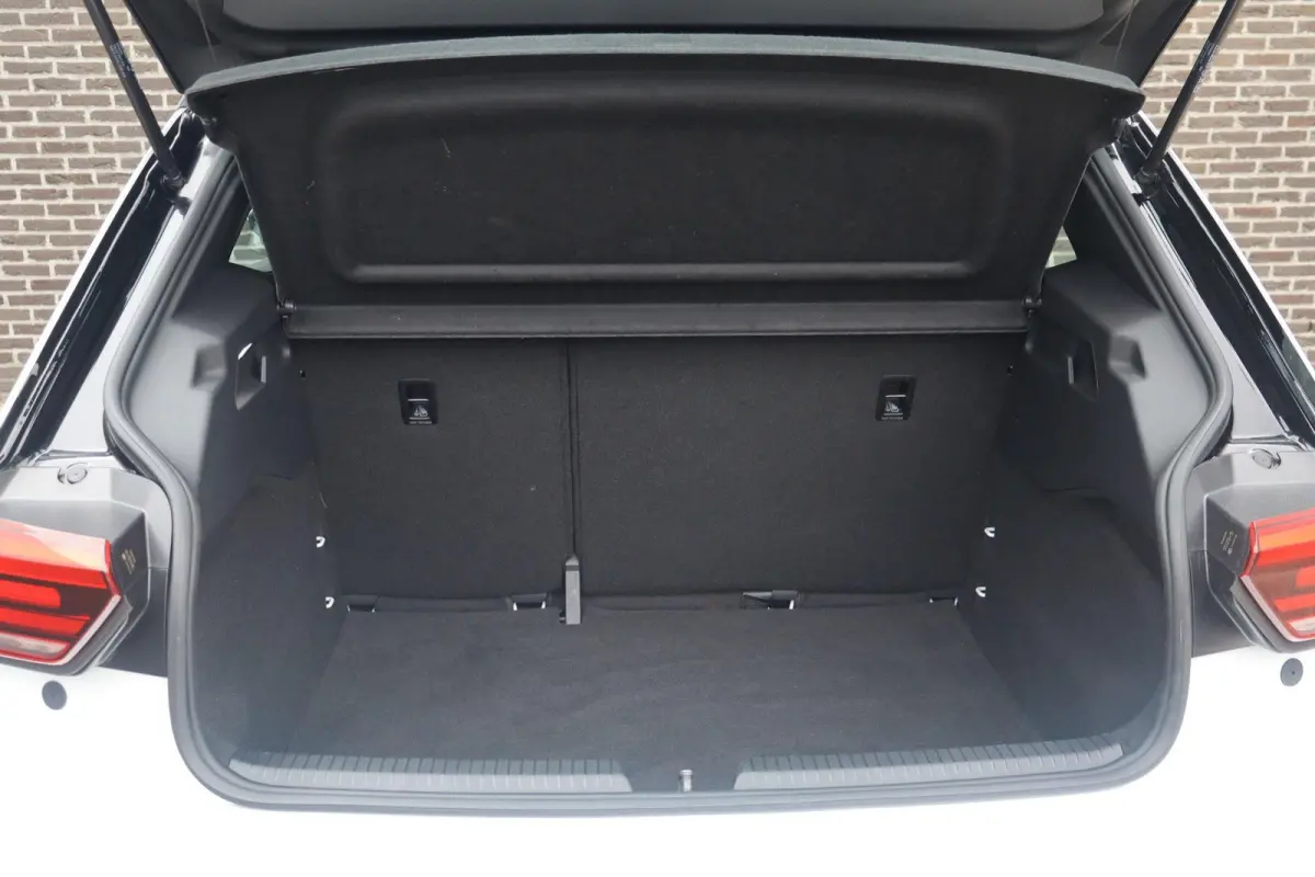 145pk Pro 58 kWh | SoH 93% | Navigatie | All Seasonbanden | Volautomatische Airconditioning