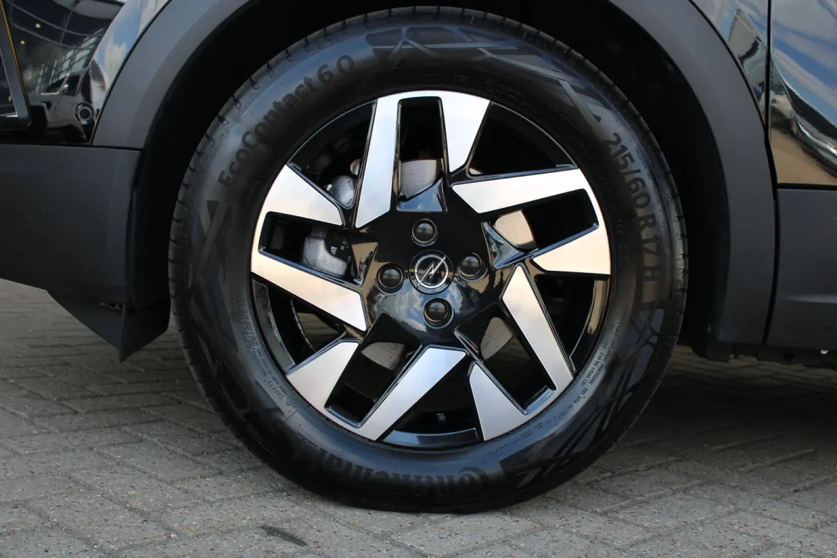 Level 3 50 kWh Elegance | Warmtepomp | Winterpakket | Climate control | Dode-hoek detectie | Keyless start |