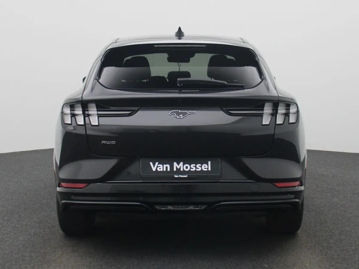 AWD 75 kWh | Pano | Adaptive Cruise | Stoel/Stuurverwarming | B&O | 360 Camera | Elektrische Achterklep |