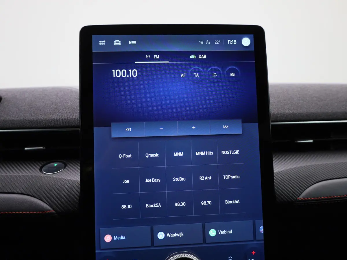 AWD 75 kWh | Pano | Adaptive Cruise | Stoel/Stuurverwarming | B&O | 360 Camera | Elektrische Achterklep |